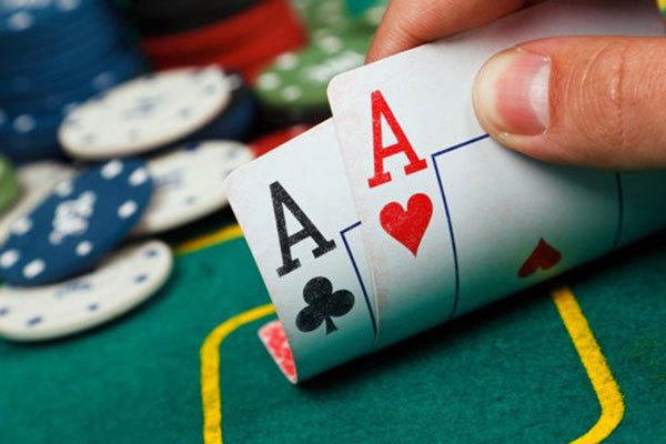 Giới Thiệu Game Poker Texas tại App Cfun